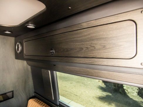 Used 2022 Mercedes-Benz Sprinter 3500 image 32