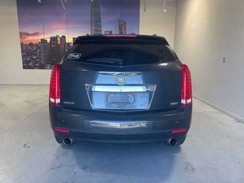 Used 2016 Cadillac SRX Luxury image 7
