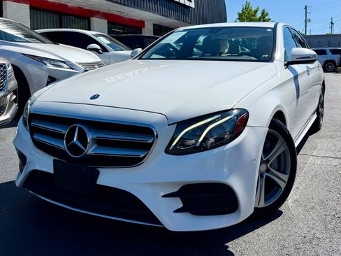 Used 2017 Mercedes-Benz E 300 4MATIC image 1