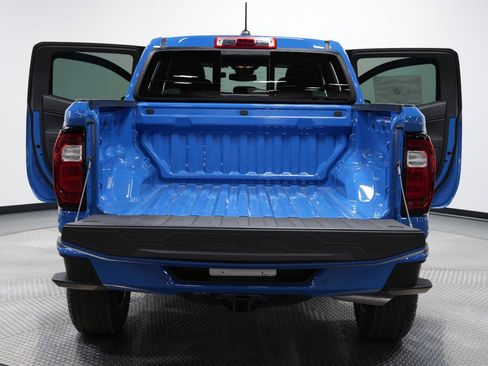 New 2026 GMC Canyon Elevation RWD image 17