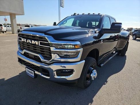 New 2026 RAM 3500 Tradesman image 42