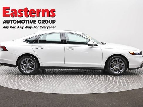 Used 2024 Honda Accord EX image 4