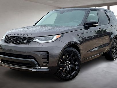 New 2025 Land Rover Discovery Dynamic SE