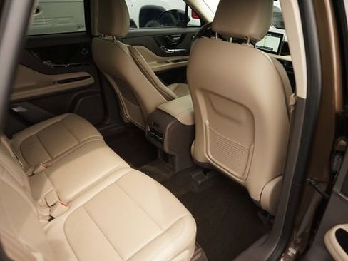 Used 2022 Lincoln Corsair Reserve w/ Equipment Group 201A FWD image 15
