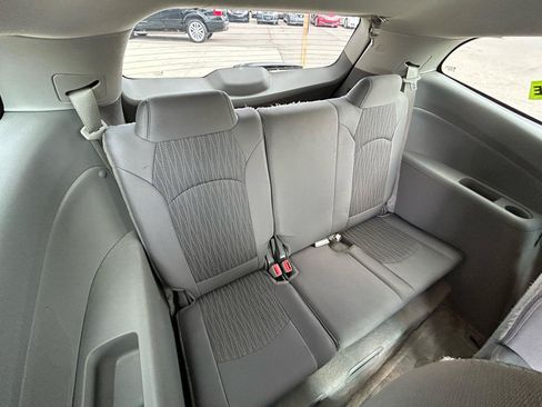 Used 2016 Chevrolet Traverse LT AWD/4WD image 13
