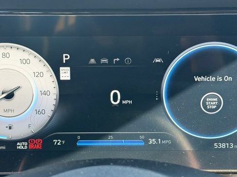 Used 2024 Hyundai Elantra Limited FWD image 8