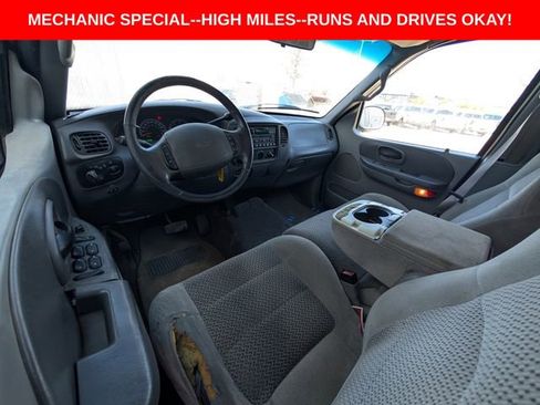 Used 2001 Ford F150 XLT image 5