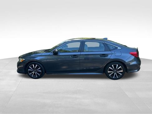 Used 2024 Honda Civic EX image 2