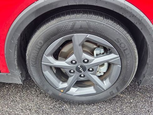 Used 2025 Kia K4 LXS image 14