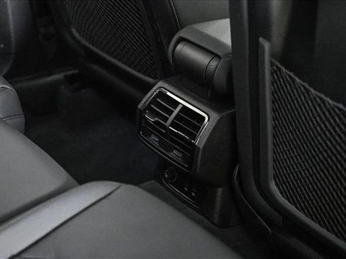 Certified 2025 Audi Q3 2.0T Premium w/ Convenience Package image 18