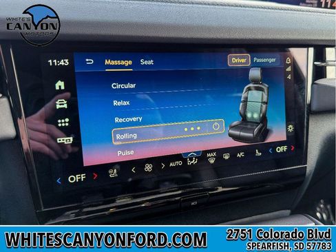 New 2026 Lincoln Navigator Reserve w/ Jet Appearance Package image 18