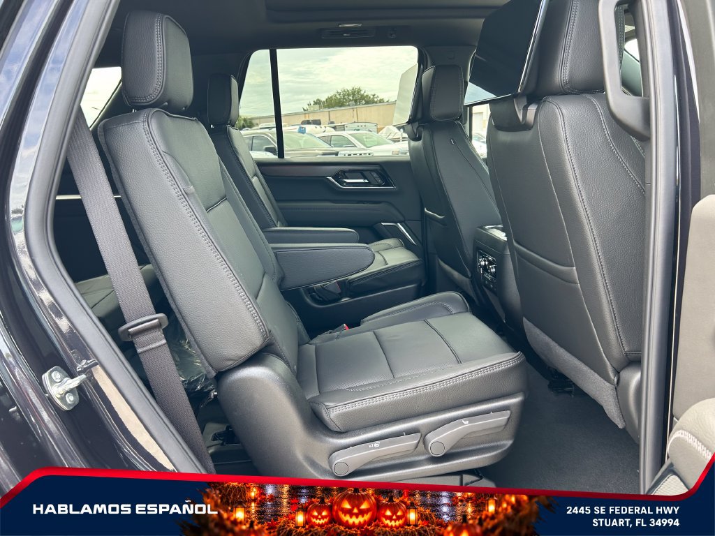 New 2026 GMC Yukon Denali w/ Denali Reserve Package AWD/4WD image 18