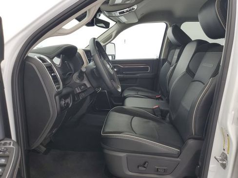 Used 2024 RAM 2500 Laramie w/ Safety Group AWD/4WD image 18