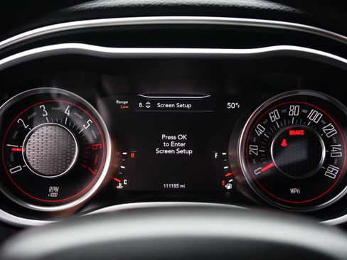 Used 2015 Dodge Challenger R/T Plus RWD image 15