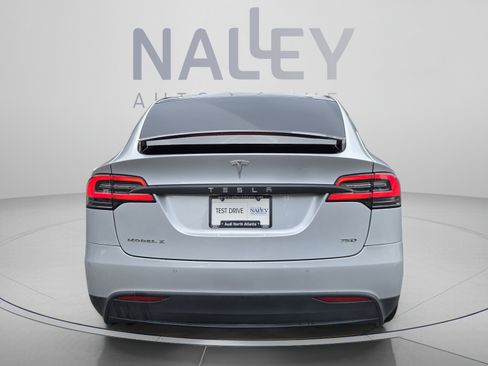 Used 2016 Tesla Model X 70D AWD/4WD image 4