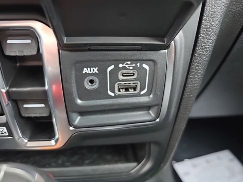 New 2026 Jeep Gladiator Sport image 30