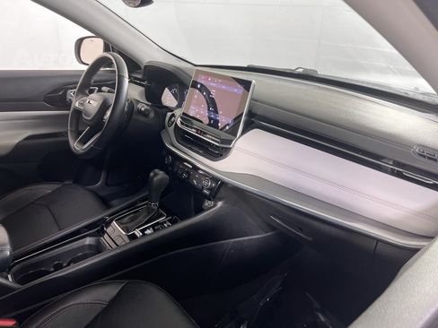 Used 2022 Jeep Compass Limited AWD/4WD image 26