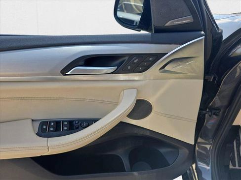 Used 2019 BMW X3 M40i w/ Premium Package image 5