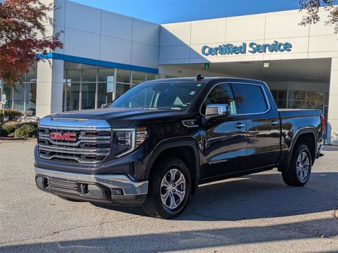 Used 2024 GMC Sierra 1500 SLT image 4