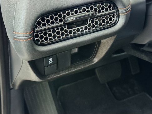 Used 2024 Honda HR-V Sport image 8