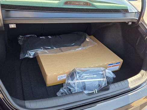 New 2026 Hyundai Elantra SEL Sport Premium FWD image 11