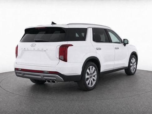 Used 2024 Hyundai Palisade SEL FWD image 6