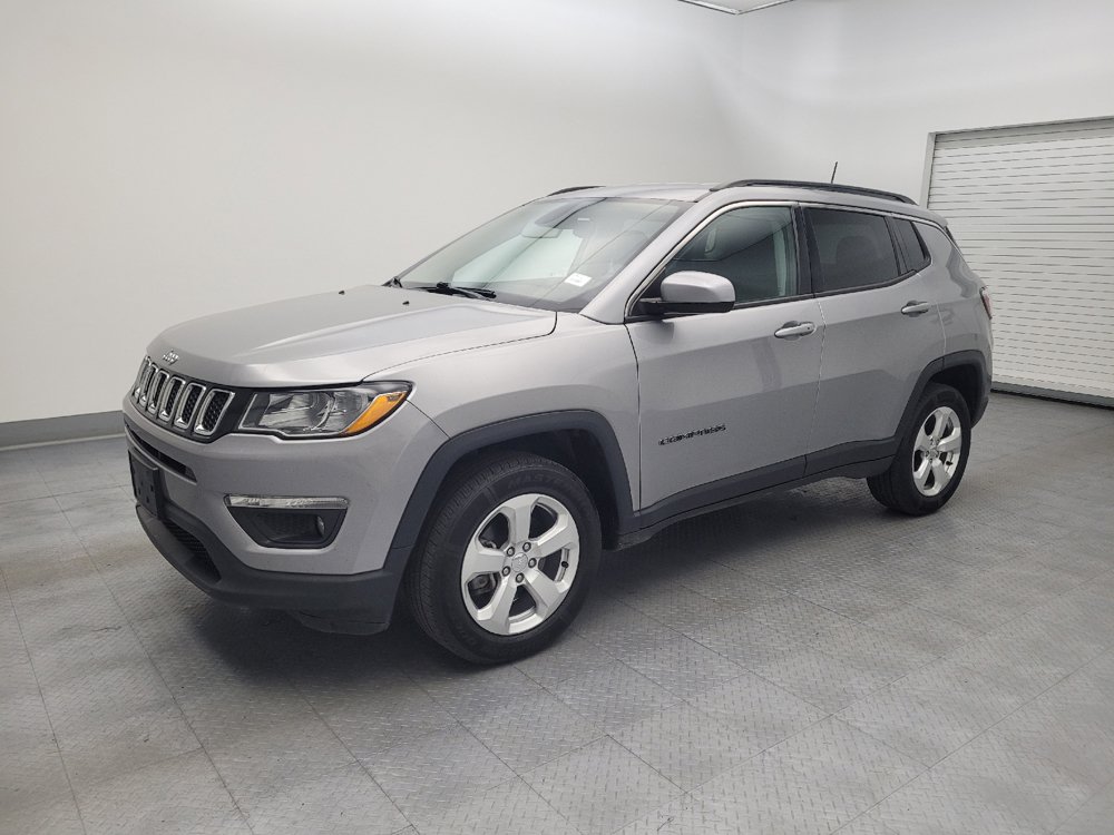 Used 2019 Jeep Compass Latitude AWD/4WD image 2