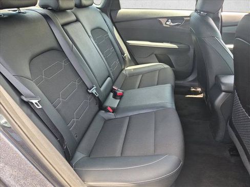 Used 2023 Kia Forte GT-Line FWD image 19