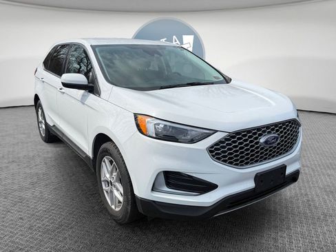 Used 2024 Ford Edge SEL image 1