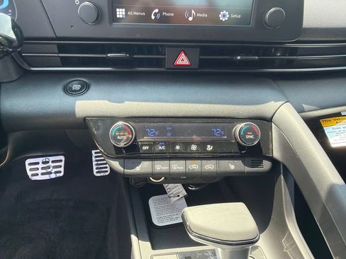 New 2026 Hyundai Elantra SEL Sport FWD image 30