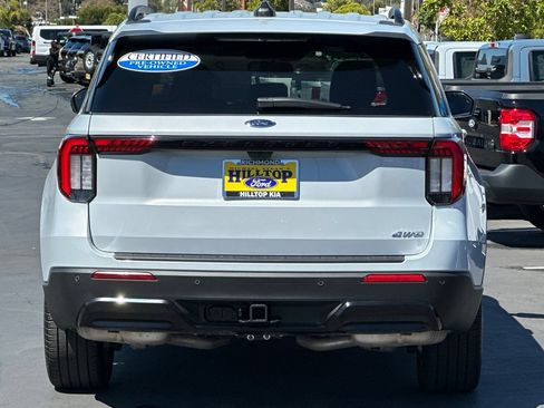 Certified 2026 Ford Explorer ST-Line w/ ST-Line Street Pack AWD/4WD image 7