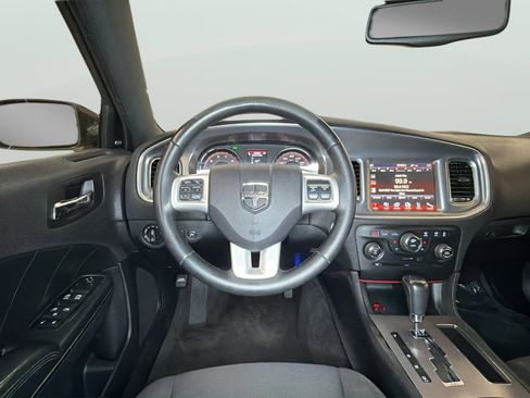 Used 2014 Dodge Charger R/T RWD image 16