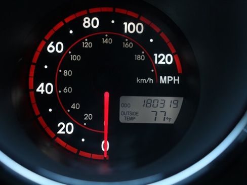 Used 2006 Toyota Matrix XR FWD image 7