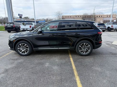 Used 2022 Lincoln Corsair Standard w/ Equipment Group 101A image 3