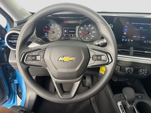 New 2026 Chevrolet Trax LS FWD image 13
