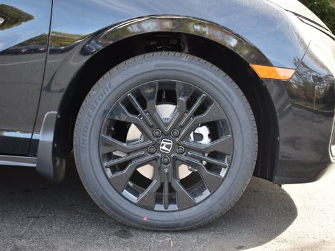 New 2026 Honda Odyssey Sport-L image 10