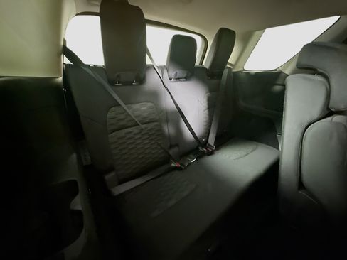 Used 2022 Nissan Pathfinder SV w/ SV Black Package FWD image 41