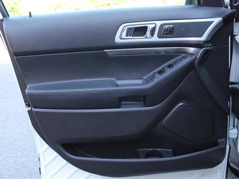Used 2014 Ford Explorer Sport w/ Equipment Group 401A AWD/4WD image 12