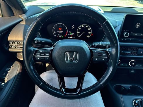 Used 2023 Honda HR-V Sport image 14