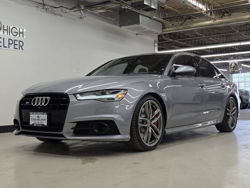 Used 2017 Audi S6 Prestige w/ S6 Sport Package AWD/4WD image 15