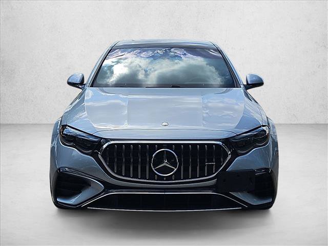 Used 2025 Mercedes-Benz E 53 AMG e 4MATIC Sedan image 2
