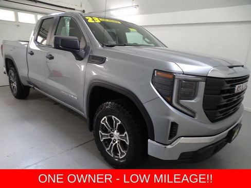 Used 2023 GMC Sierra 1500 Pro w/ Pro Value Package AWD/4WD image 1
