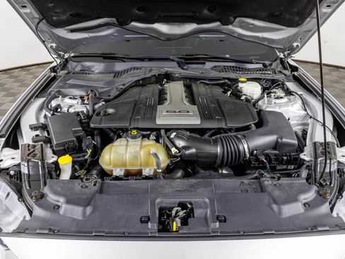 Used 2019 Ford Mustang GT Premium RWD image 44