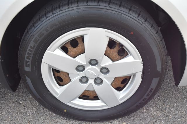 Used 2014 Chevrolet Sonic LS FWD image 34