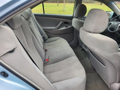 Used 2009 Toyota Camry LE image 14
