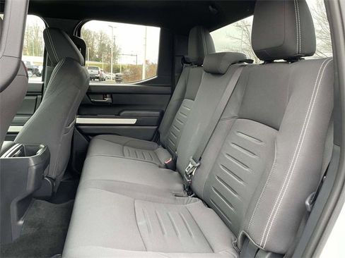 Used 2024 Toyota Tacoma TRD Off-Road image 16