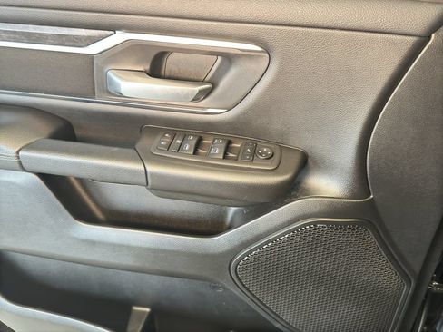 Used 2024 RAM 1500 Big Horn AWD/4WD image 10