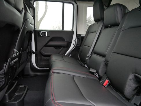 New 2026 Jeep Compass Trailhawk image 10