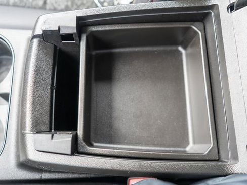 Used 2025 Chevrolet Colorado Z71 image 32