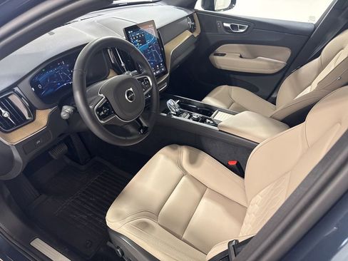 Used 2026 Volvo XC60 B5 Plus w/ Climate Package AWD/4WD image 18